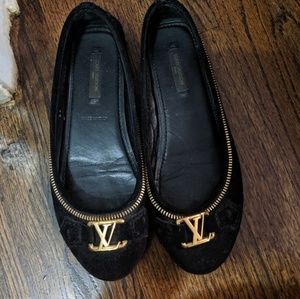 Louis Vuitton flats